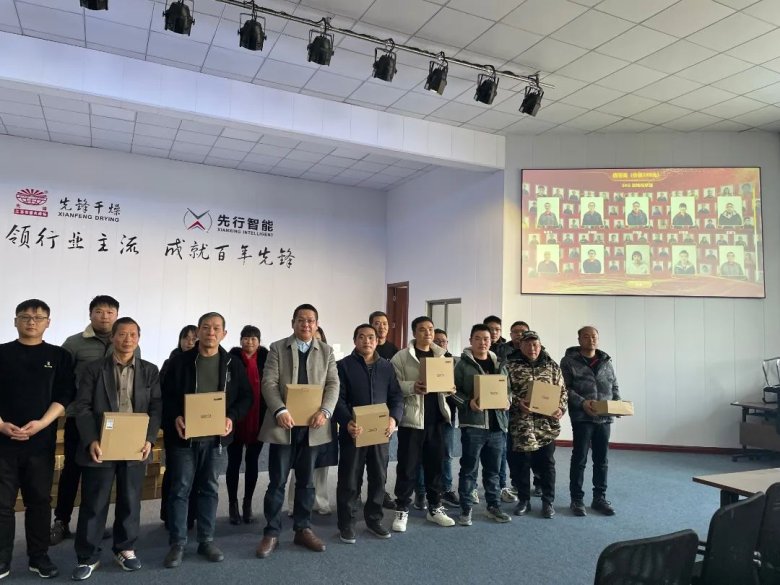 092810_581208_gsdt.jpg 092810_581208_gsdt.jpg