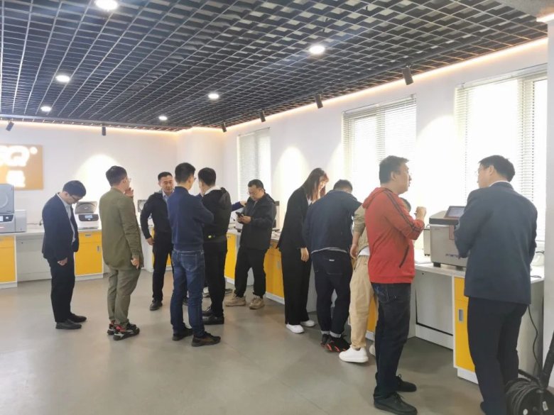 085951_724160_gsdt.jpg 3-3.jpg