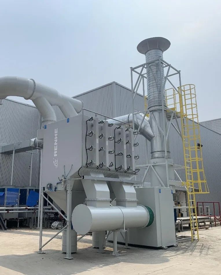 090455_523873_gsdt.jpg 090455_523873_gsdt.jpg