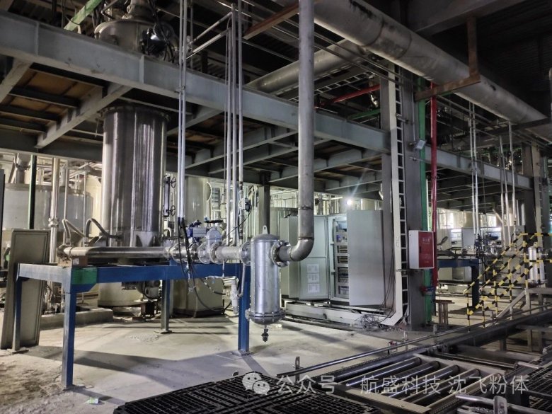 091237_541346_gsdt.jpg 091237_541346_gsdt.jpg