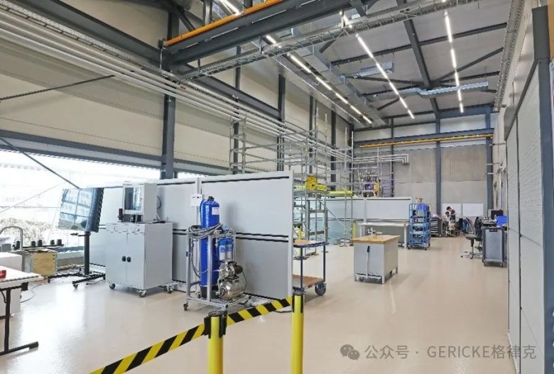 170259_014652_gsdt.jpg 170259_014652_gsdt.jpg