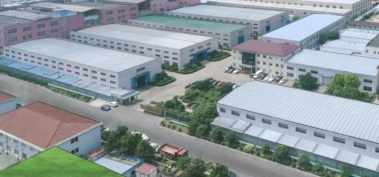 082327_603882_gsdt.jpg 082327_603882_gsdt.jpg