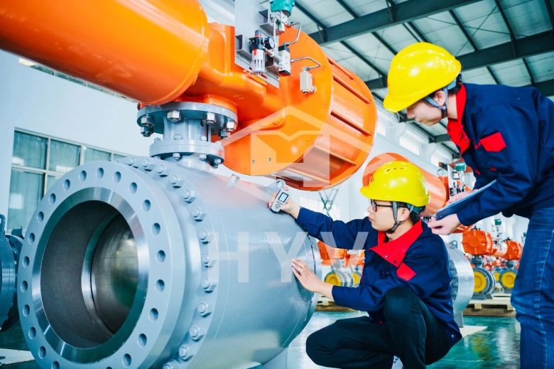 082502_903745_gsdt.jpg 082502_903745_gsdt.jpg