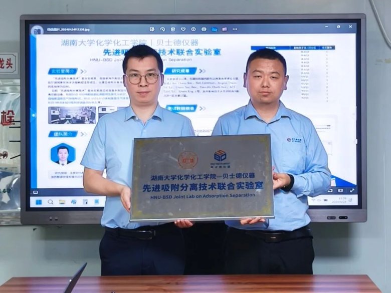 091227_565648_gsdt.jpg 091227_565648_gsdt.jpg