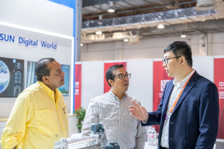 151646_086715_gsdt.jpg 151646_086715_gsdt.jpg