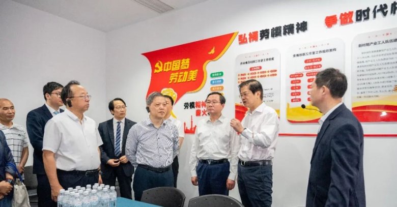 082129_000922_gsdt.jpg 082129_000922_gsdt.jpg