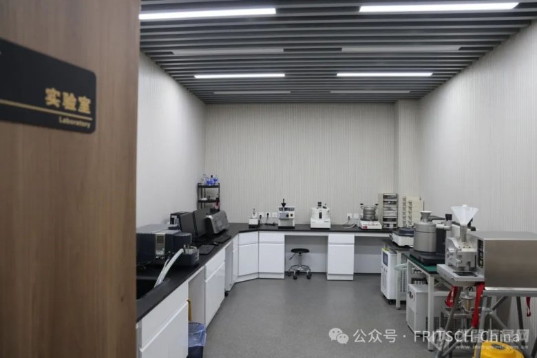 144236_238665_gsdt.jpg 144236_238665_gsdt.jpg