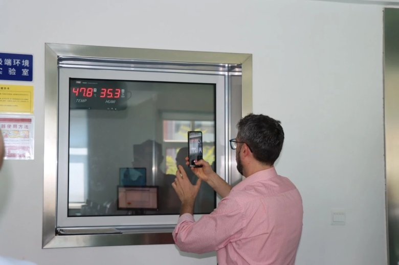 143636_351646_gsdt.jpg 143636_351646_gsdt.jpg