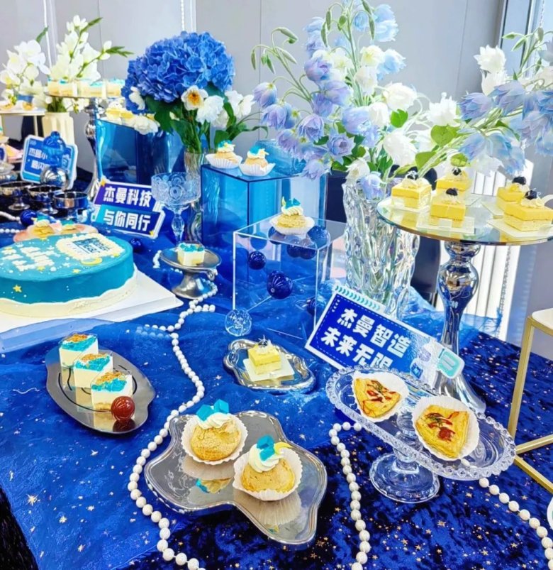 082511_823102_gsdt.jpg 082511_823102_gsdt.jpg