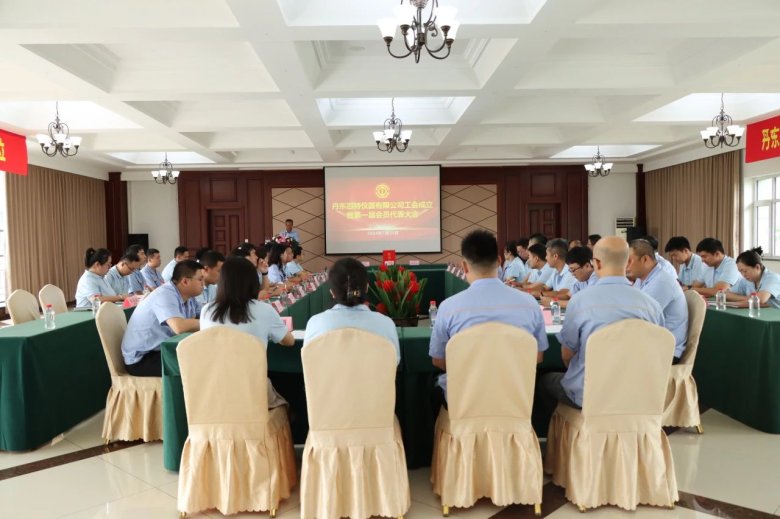 114909_901734_gsdt.jpg 114909_901734_gsdt.jpg