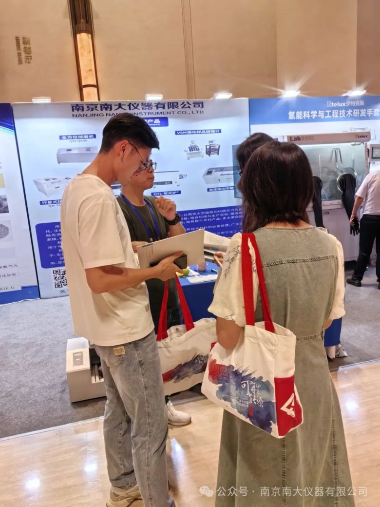 144256_569734_gsdt.jpg 144256_569734_gsdt.jpg