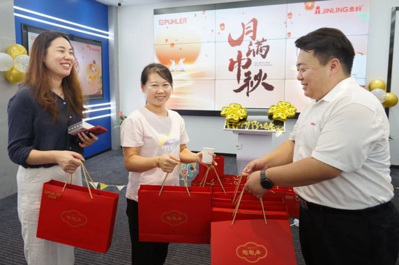 085255_228287_gsdt.jpg 085255_228287_gsdt.jpg