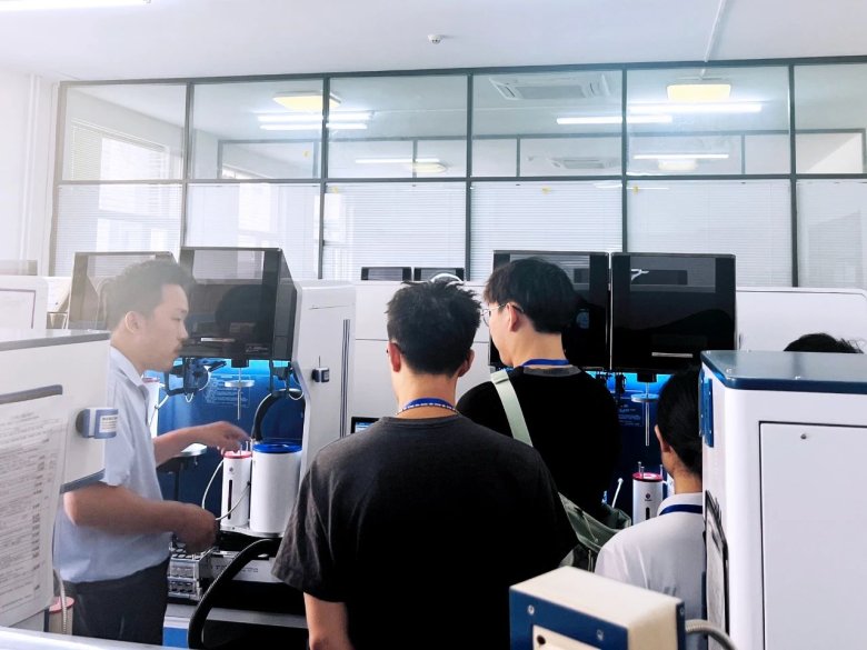 081854_073461_gsdt.jpg 081854_073461_gsdt.jpg