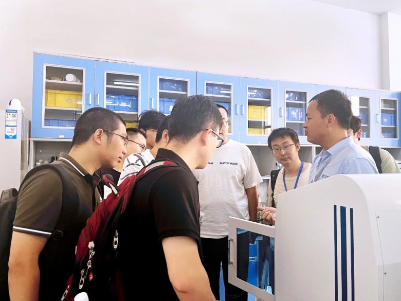 081854_219759_gsdt.jpg 081854_219759_gsdt.jpg