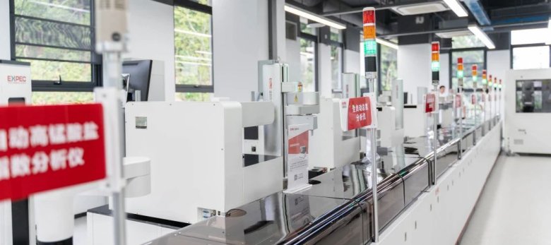 091700_681278_gsdt.jpg 091700_681278_gsdt.jpg