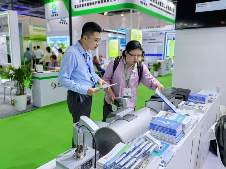 111509_545203_gsdt.jpg 111509_545203_gsdt.jpg