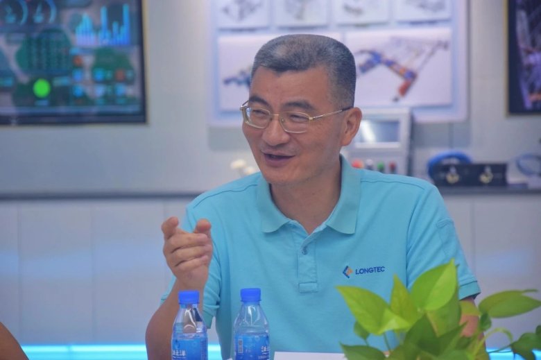 112525_304567_gsdt.jpg 112525_304567_gsdt.jpg