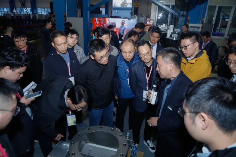 085613_661355_gsdt.jpg 085613_661355_gsdt.jpg