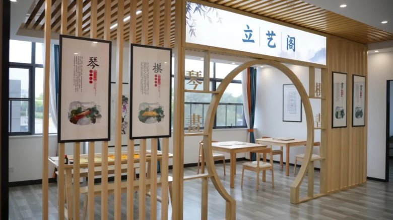 083348_350501_gsdt.jpg 083348_350501_gsdt.jpg