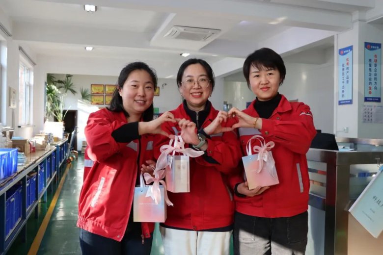 113346_016941_gsdt.jpg 113346_016941_gsdt.jpg