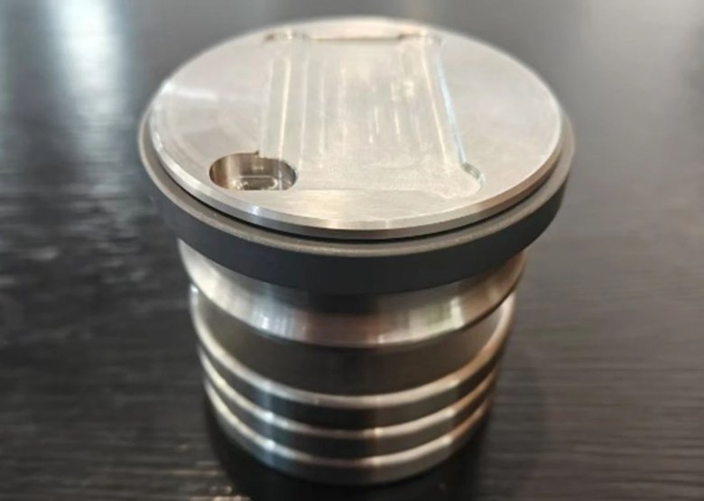 100531_451983_gsdt.jpg 100531_451983_gsdt.jpg