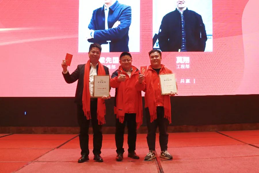 湖南華通粉體設備科技有限公司 湖南華通粉體設備科技有限公司