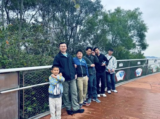 084201_493298_gsdt.png 084201_493298_gsdt.png