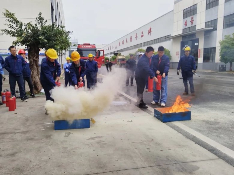 091410_616411_gsdt.jpg 091410_616411_gsdt.jpg