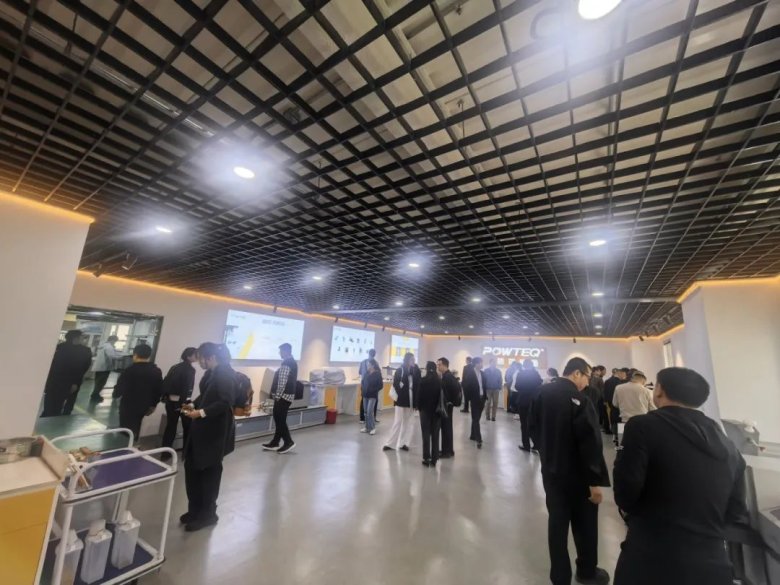 113322_132749_gsdt.jpg 113322_132749_gsdt.jpg