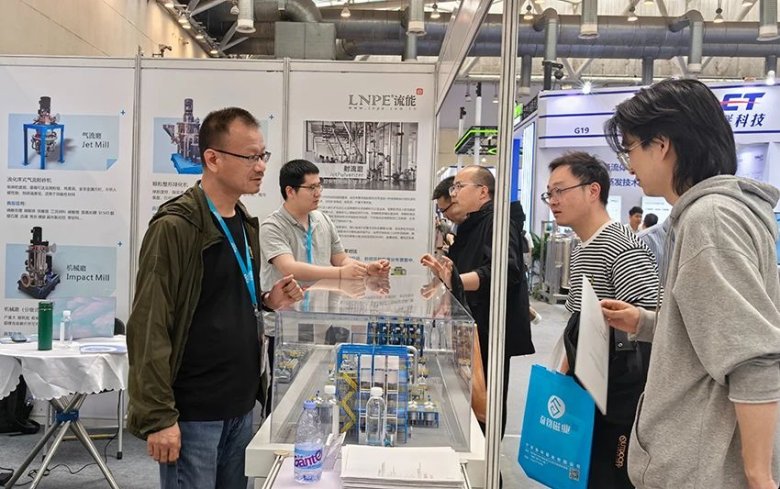 083135_723745_gsdt.jpg 083135_723745_gsdt.jpg