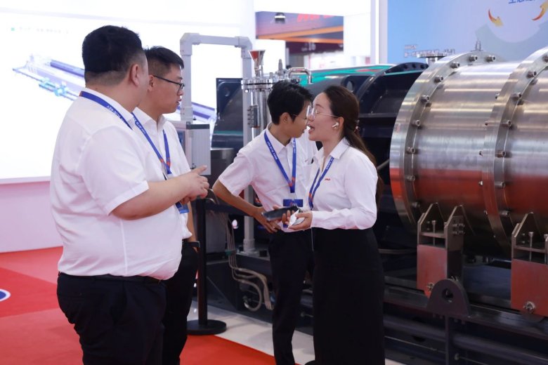 084937_094411_gsdt.jpg 084937_094411_gsdt.jpg