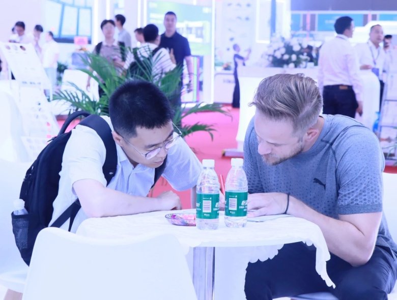 084937_217133_gsdt.jpg 084937_217133_gsdt.jpg