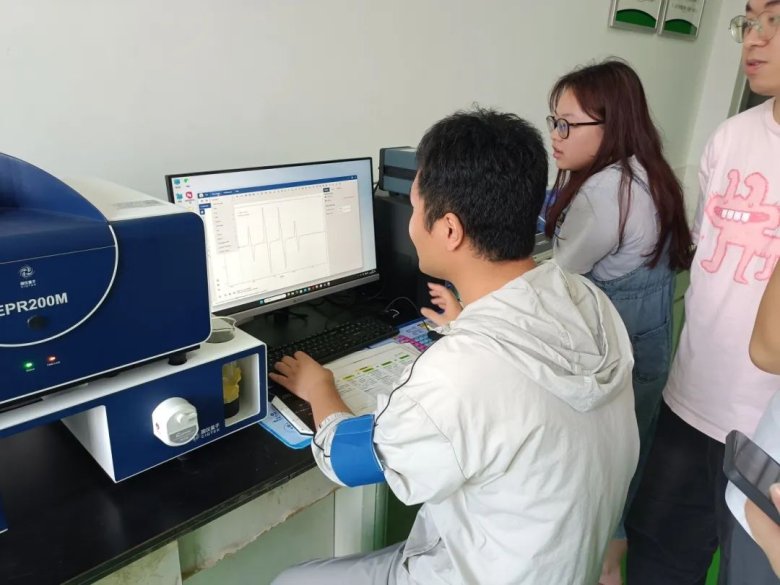 171640_014498_gsdt.jpg 171640_014498_gsdt.jpg