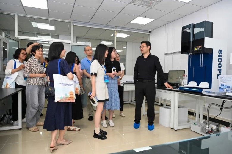 084739_190903_gsdt.jpg 084739_190903_gsdt.jpg