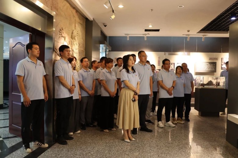 095830_842908_gsdt.jpg 095830_842908_gsdt.jpg