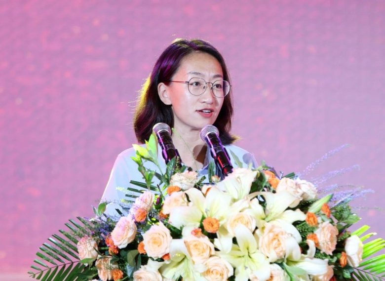 134731_101378_gsdt.jpg 134731_101378_gsdt.jpg