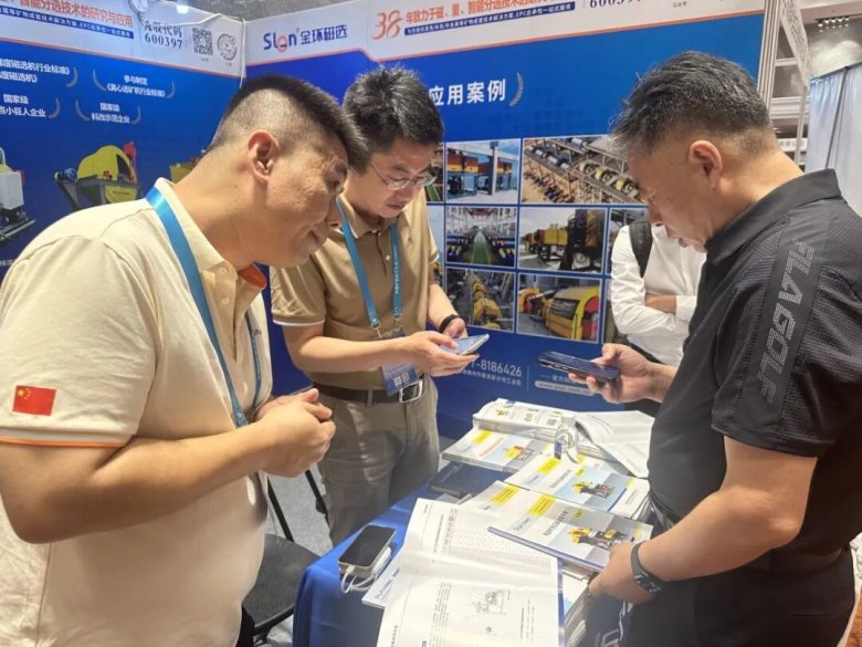 082142_888280_gsdt.jpg 082142_888280_gsdt.jpg